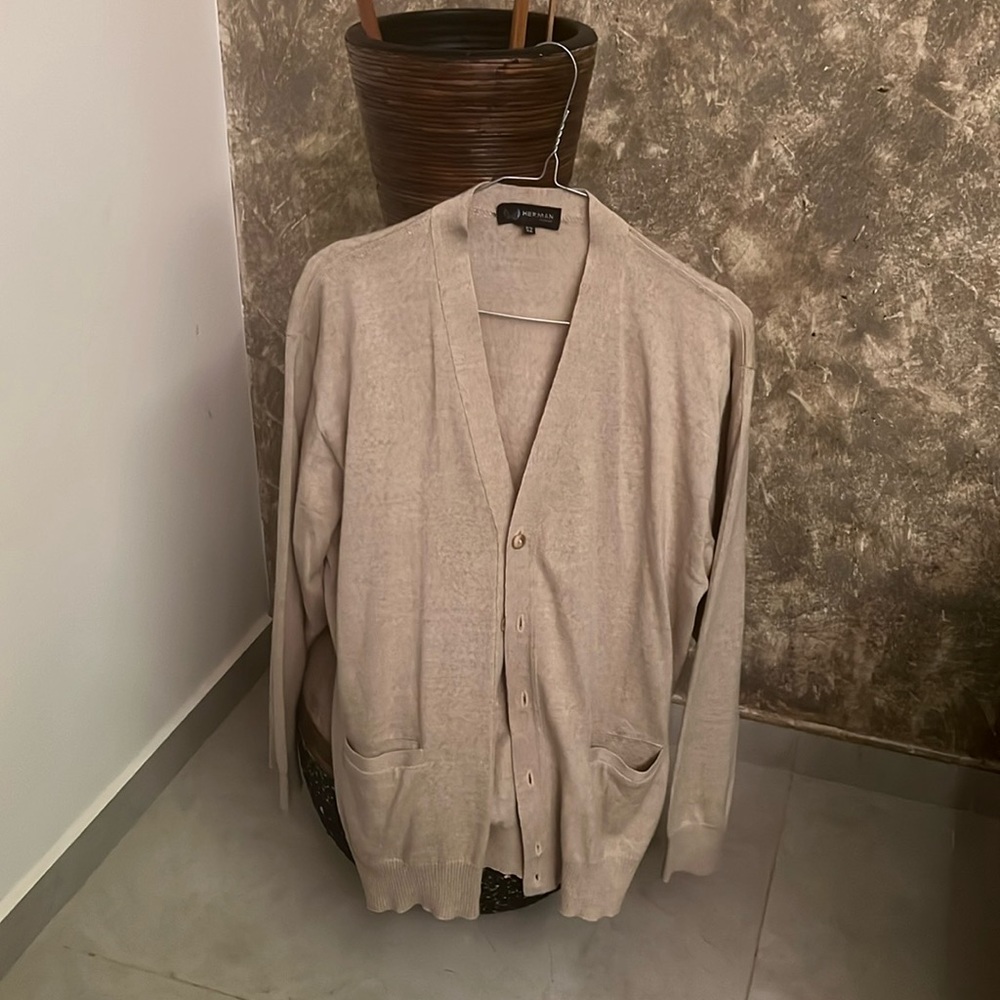NWOT Herman’s Italian Men Cardigan size 52